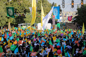 گلباران حرم مطهر امام رضا (ع)