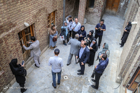 بازدید از خانه تاریخی ملک