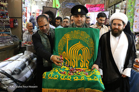 کاروان زیر سایه خورشید در شیراز