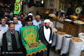 کاروان زیر سایه خورشید در شیراز