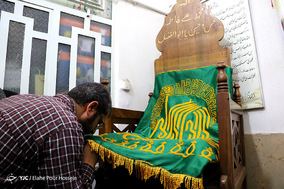 کاروان زیر سایه خورشید در شیراز