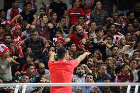 دیدار تیم های فوتبال پرسپولیس تهران‎ و پدیده مشهد