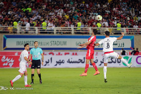 دیدار تیم های فوتبال پرسپولیس تهران‎ و پدیده مشهد