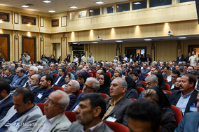 همایش مشترک سفرای جمهوری اسلامی با فعالان بخش خصوصی با حضور ظریف