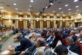 همایش مشترک سفرای جمهوری اسلامی با فعالان بخش خصوصی با حضور ظریف