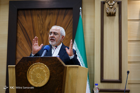 همایش مشترک سفرای جمهوری اسلامی با فعالان بخش خصوصی با حضور ظریف