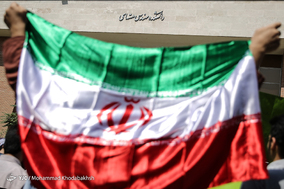 تجمع اعتراضی دانشجویان در پی بازرسی بازرسان آژانس بین‌المللی انرژی اتمی از دانشگاه‌ها
