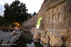 طاق بستان
