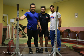 حضور وزیر ورزش و جوانان و رئیس کمیته ملی المپیک در اردوی تیم ملی وزنه برداری