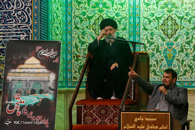 مراسم ترحیم والده حمیدرضا مقدم فر مشاور فرمانده کل سپاه پاسداران انقلاب اسلامی