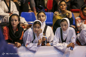 رقابت های تکواندو نونهالان دختر کشور