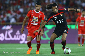 دیدار تیمهای پرسپولیس - فولاد