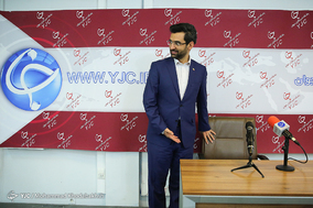 حضور وزیر ارتباطات در باشگاه خبرنگاران جوان