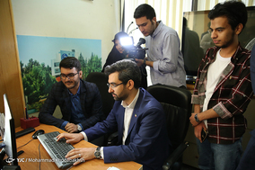 حضور وزیر ارتباطات در باشگاه خبرنگاران جوان