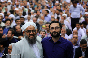 دیدار هزاران نفر از قشرهای مختلف مردم با رهبر معظم انقلاب اسلامی
