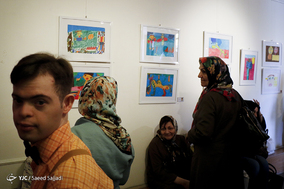 اولین نمایشگاه گروهی نقاشی توان‌خواهان ذهنی