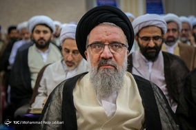 آیت الله احمد خاتمی،عضو هیئت رئیسهٔ مجلس خبرگان رهبری، جامعه مدرسین حوزه علمیه قم، شورای عالی مجمع جهانی اهل بیت و امام جمعه موقت تهران