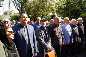 تشییع پیکر آقای بازیگر