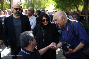 تشییع پیکر آقای بازیگر