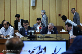 ارائه الگويی مناسب برای توسعه ايران