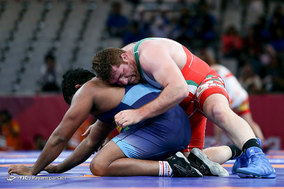 بازی‌های آسیایی 2018/قهرمانی بهروز هادی در دومین روز مسابقات کشتی آزاد