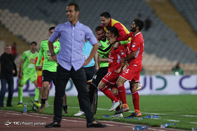 دیدار تیم های فوتبال پرسپولیس تهران و سپیدرود رشت