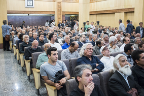 مراسم ختم عزت الله انتظامی