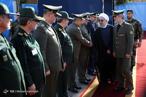 رونمایی از نخستین جنگنده ایرانی با حضور رئیس‌جمهور