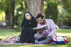 مراسم دعای عرفه در جوار مزار شهدای همدان