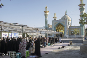 نماز عید قربان در آستان مقدس امام زادگان پنج تن لویزان