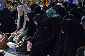 دعای عرفه در کهف الشهدا