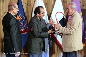 دهمین جشن مستقل سینمای مستند ایران