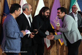 دهمین جشن مستقل سینمای مستند ایران
