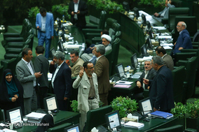 استیضاح وزیر امور اقتصادی و دارایی - 4 شهریور 97