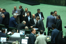 استیضاح وزیر امور اقتصادی و دارایی - 4 شهریور 97