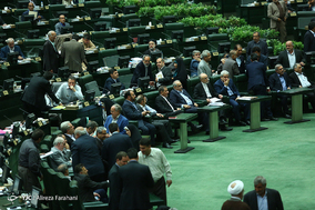 استیضاح وزیر امور اقتصادی و دارایی - 4 شهریور 97
