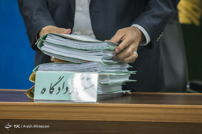 دادگاه اخلالگران بازار تلفن همراه