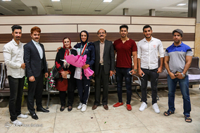 مراسم استقبال از نازنین رحمانی بانوی قایقران کرمانشاهی