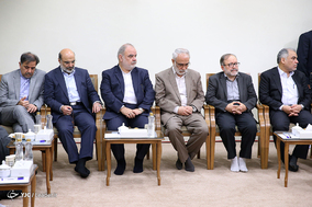 دیدار رئیس‌جمهور و اعضای هیأت دولت با رهبر معظم انقلاب