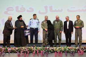 گرامیداشت فرماندهان و پیشکسوتان نیروی هوایی‎