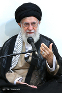 دیدار فرماندهان قرارگاه پدافند هوایی خاتم‌الانبیاء(ص) ارتش با فرمانده معظم کل قوا