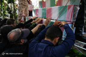 مراسم تشییع پیکر 135 شهید گمنام دوران دفاع مقدس - 2