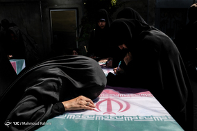 مراسم تشییع پیکر 135 شهید گمنام دوران دفاع مقدس - 2