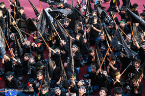 اجتماع نوگلان حسینی در میدان امام حسین (ع)