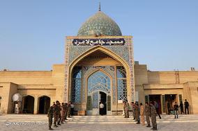 تشییع پیکر شهید مدافع حرم فرهاد طالبی در شهرستان لامرد