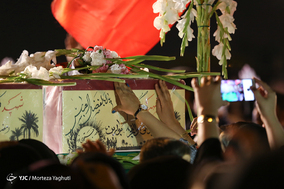 مراسم وداع با دو شهید گمنام در بین الحرمین اهواز