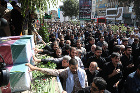 مراسم تشییع پیکر 9 شهید گمنام دوران دفاع مقدس - کرمانشاه