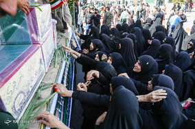 مراسم تشییع پیکر 9 شهید گمنام دوران دفاع مقدس - کرمانشاه
