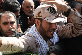 مراسم تشییع پیکر 9 شهید گمنام دوران دفاع مقدس - کرمانشاه