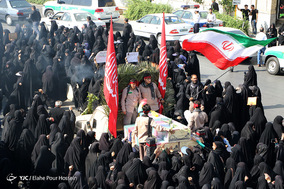 تشییع پیکر پاک ۹ شهید گمنام در شیراز